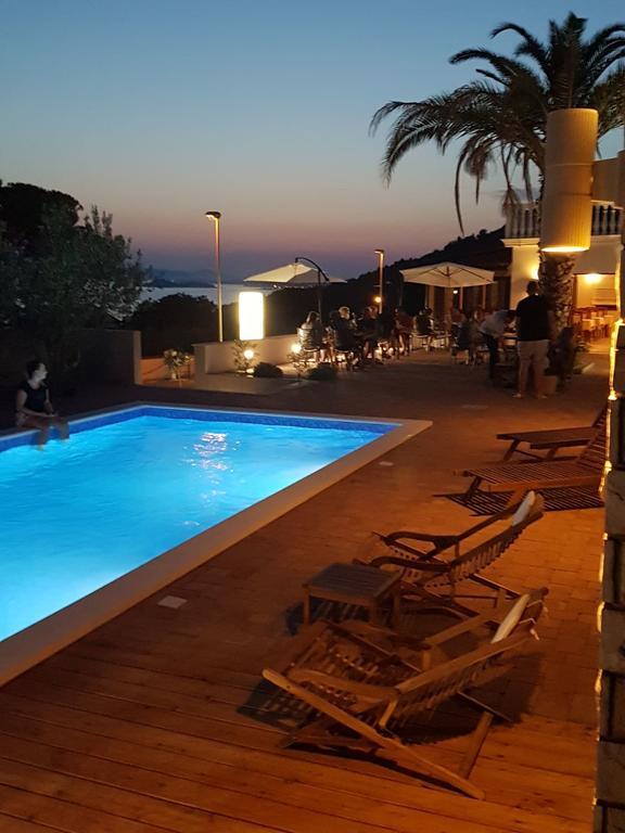 Hotel Stipe Drage Εξωτερικό φωτογραφία