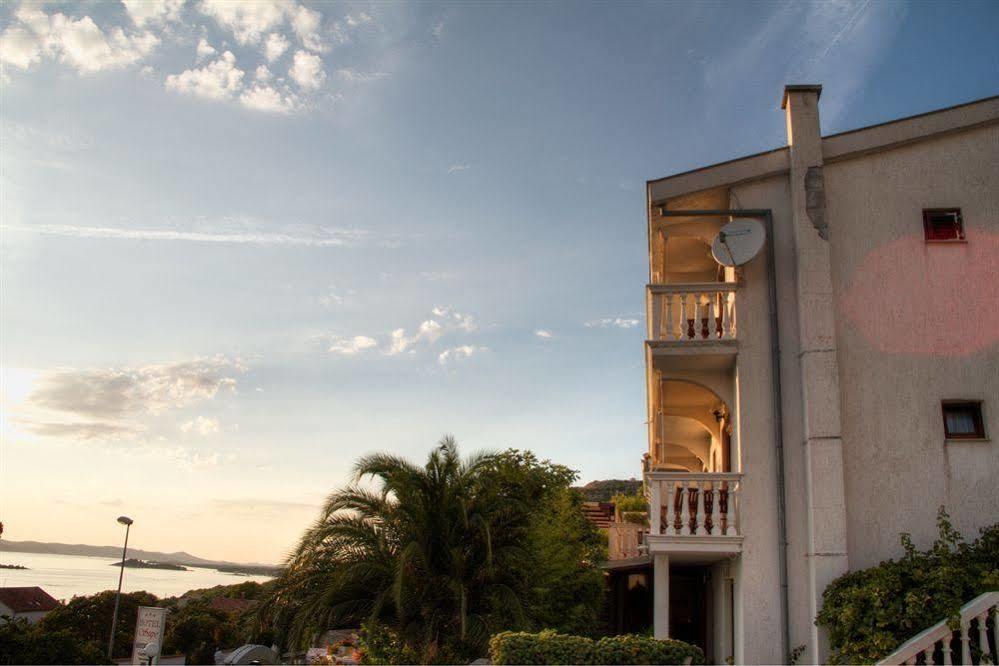 Hotel Stipe Drage Εξωτερικό φωτογραφία